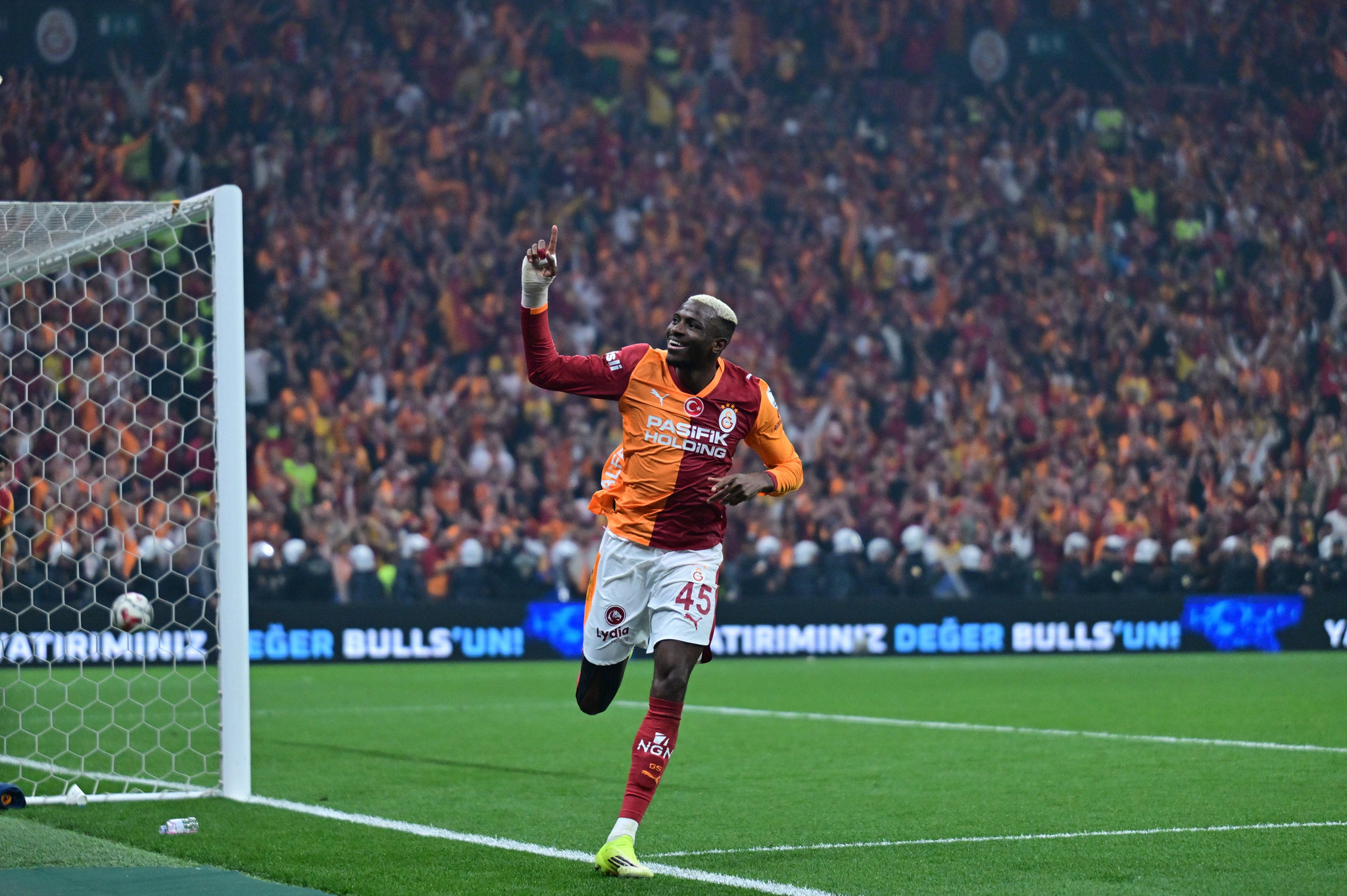 galatasarayda victor osimhen gelismesi transfer olabilir 5 tWgBbaMK