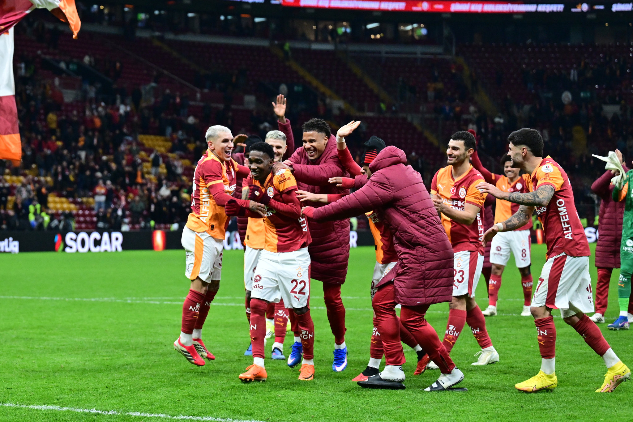 galatasarayda yaser asprillanin gelecegi asik r oldu 2 uzEHGpvG