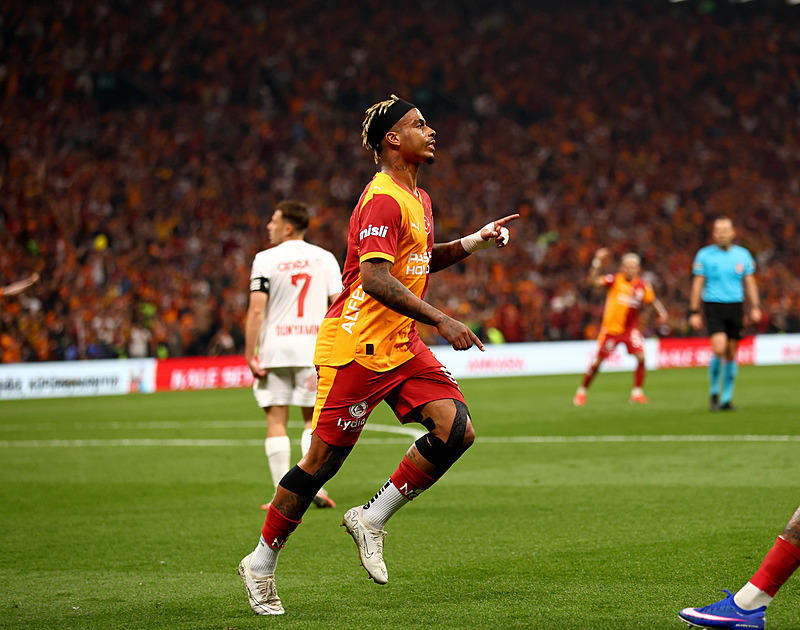 Galatasaray'dan flaş Lemina kararı! Yeni kontrat... 5 galatasaraydan flas lemina karari yeni kontrat 3 qcUkykcC