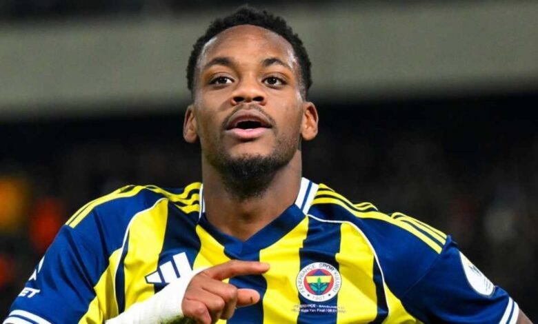 Galatasaray'dan Jhon Duran için flaş karar! Teklife verilen karşılığı duyurdular 1 galatasaraydan jhon duran icin flas karar teklife verilen karsiligi duyurdular NMEfS52f