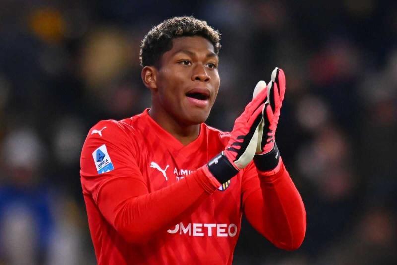 galatasaraydan kaleye zion suzuki surprizi avrupa devleri pesinde 2 XrdwCALt