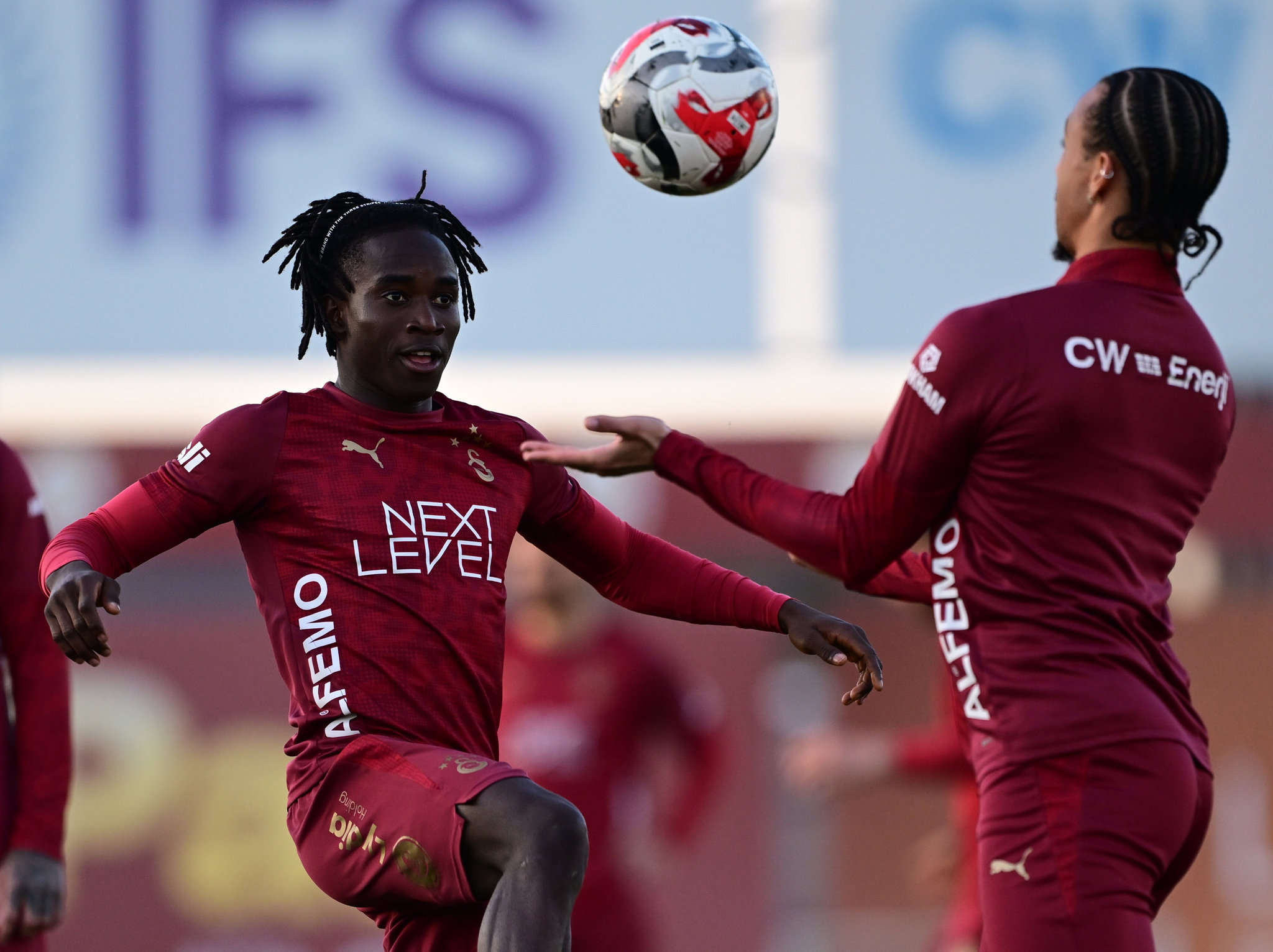 galatasaraydan surpriz transfer menajeri istanbula geldi 0 88YP5QfN