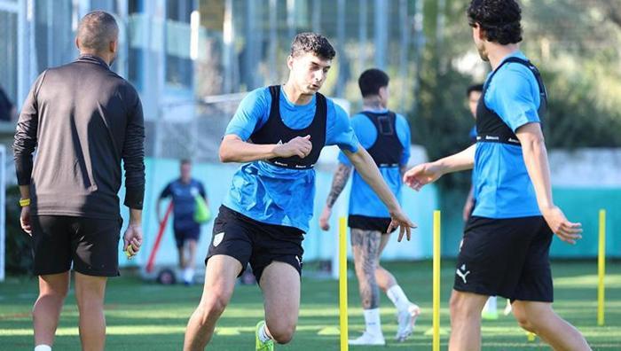 galatasarayin teklifi sonrasi bernardo silvadan aciklama atesi yakti netlesmis olmasini isterim 3 TQdDfkrf