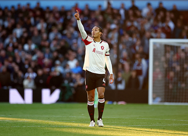 galatasarayin virgil van dijk transferinde wesley sneijder devreye girdi 5 HJewRyLq