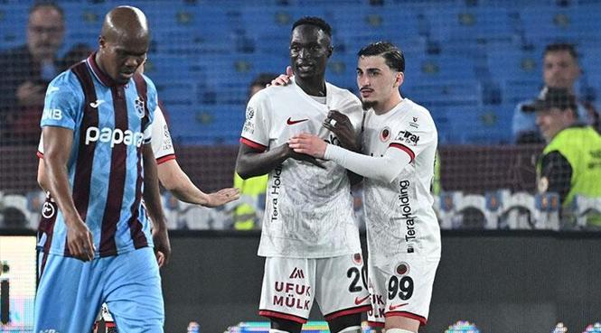 gencler basardi trabzonda 3 puan 3 golle geldi trabzonspor genclerbirligi mac sonucu 0 3 OjfmvlOa