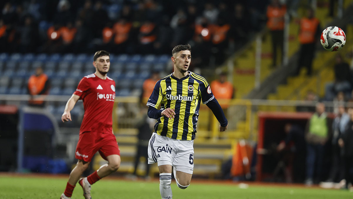 hollanda devi ajax fenerbahcenin genc yildizina talip 1 i1ZfbqHU