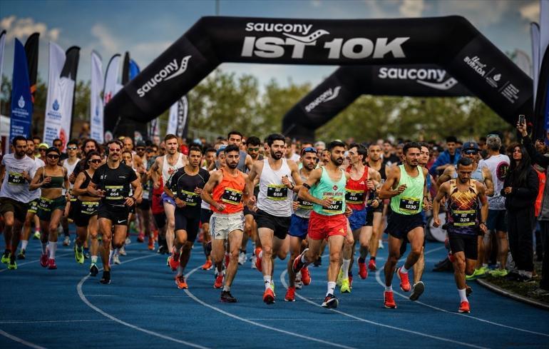 istanbulda duzenlenen 10k kosusuna 2 bini askin atlet katildi 0 DNSOzd4X