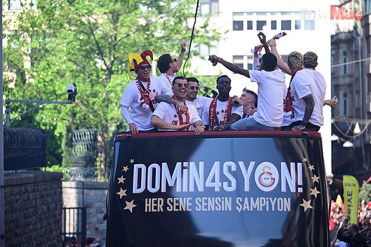 iste galatasarayin otobus seyahatinden cok ozel kareler 24 gbLu3FIg