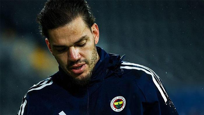 Jorge Mendes'ten Fenerbahçe'ye tehdit üzere tavsiye! 'Ederson'u göndermeyin' 3 jorge mendesten fenerbahceye tehdit uzere tavsiye edersonu gondermeyin 1 8pT7r3Gu