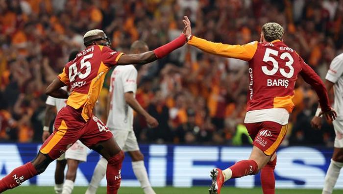 'Kalp dayanmaz şampiyonluk' Galatasaray'ın üst üste 4. şampiyonluğu dünyayı salladı: Saltanat sürüyor 2 kalp dayanmaz sampiyonluk galatasarayin ust uste 4 sampiyonlugu dunyayi salladi saltanat suruyor 0 zVJXJswt