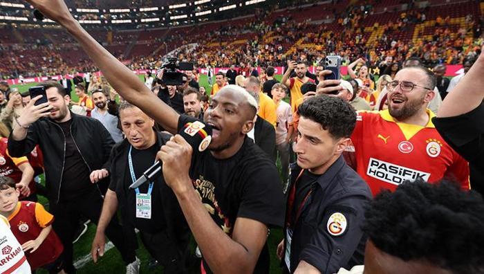 'Kalp dayanmaz şampiyonluk' Galatasaray'ın üst üste 4. şampiyonluğu dünyayı salladı: Saltanat sürüyor 6 kalp dayanmaz sampiyonluk galatasarayin ust uste 4 sampiyonlugu dunyayi salladi saltanat suruyor 4