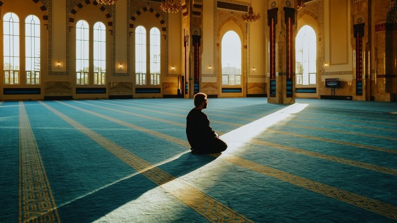 Kurban Bayramı namazı saat kaçta? Adım adım Bayramı namazı kılınışı 2 kurban bayrami namazi saat kacta adim adim bayrami namazi kilinisi 0 a55k1eY7