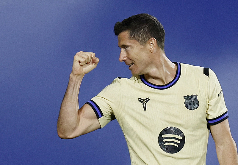 lewandowskiden fenerbahceye mujde ayrilik sinyalini verdi 5 W7vvZnFa