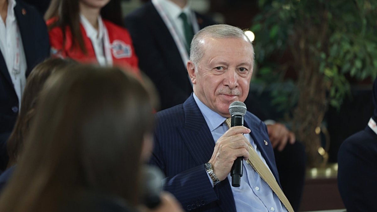 lider erdogandan dunya kupasi yorumu On8lM3FF