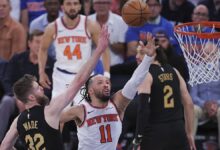 NBA'de Knicks, 22 sayıdan dönerek konferans finaline galibiyetle başladı 9 nbade knicks 22 sayidan donerek konferans finaline galibiyetle basladi 5c4RCRWI