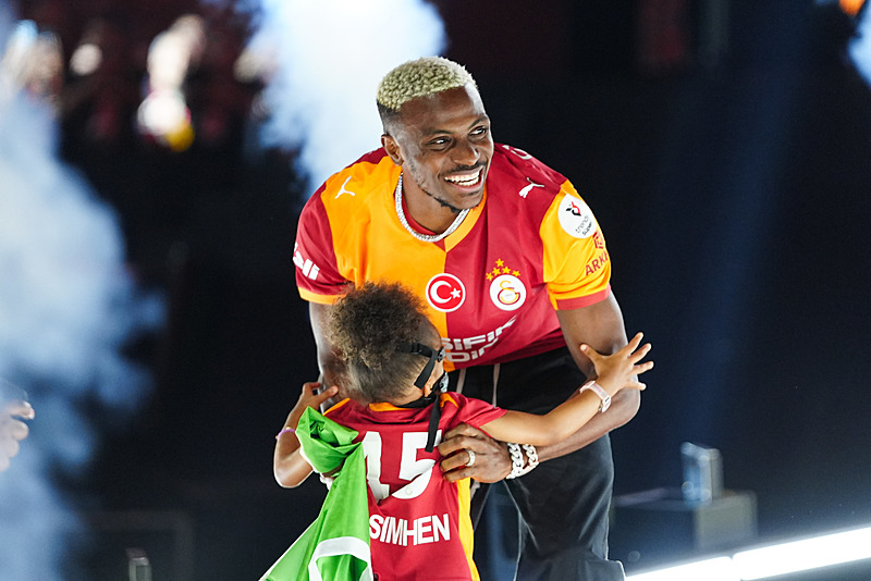 okan buruk eski ogrencisini cok istiyor fenerbahcenin de amacinda 1 lWeW6B1a