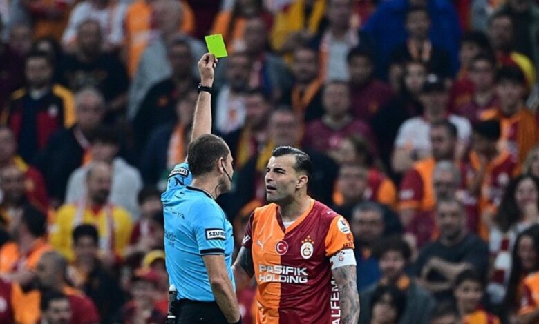 Okan Buruk'tan hakeme tepki! Antalyasporlu futbolcu oyundan çıkarken... 1 okan buruktan hakeme tepki antalyasporlu futbolcu oyundan cikarken cRS9TMpi