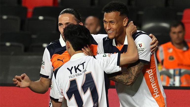 (ÖZET) Başakşehir deplasmanda Gaziantep FK'yi devirdi! Dönemi galibiyetle tamamladı | Gaziantep FK - Başakşehir maç sonucu: 1-2 2 ozet basaksehir deplasmanda gaziantep fkyi devirdi donemi galibiyetle tamamladi gaziantep fk basaksehir MBDHEajn