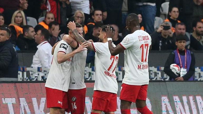 (ÖZET) Çorum FK finalde Erokspor'u mağlup etti! Üstün Lig'e yükselen son ekip oldu | Esenler Erokspor - Çorum FK maç sonucu: 0-2 4 ozet corum fk finalde eroksporu maglup etti ustun lige yukselen son ekip oldu