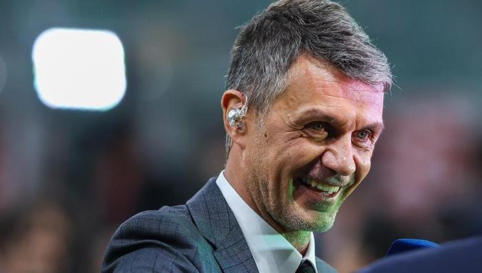 Paolo Maldini'den Fenerbahçe itirafı! İstanbul'a geldi ve açıkladı: Bunu Hakan Bey'e anlattım 4 paolo maldiniden fenerbahce itirafi istanbula geldi ve acikladi bunu hakan beye anlattim 2 EcTPbwl2