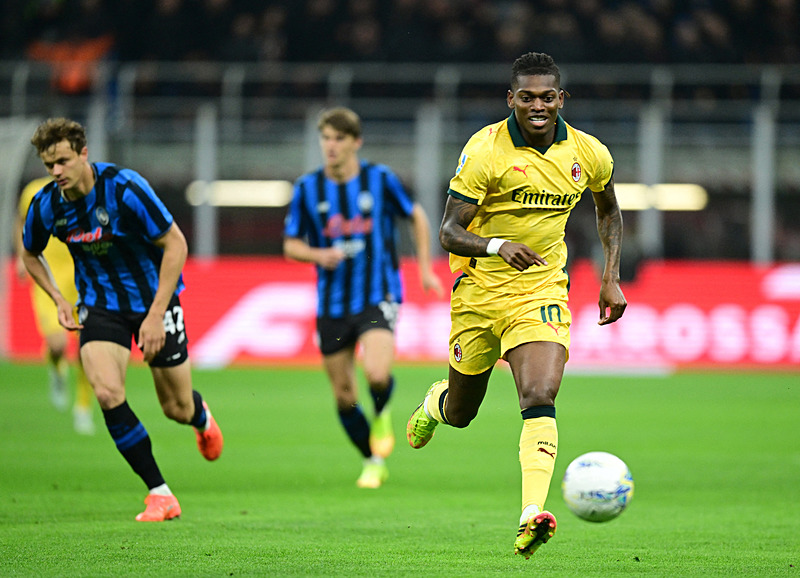 rafael leao fenerbahceli taraftarlari kizdirdi iste begendigi o paylasim 7 mZh8hK41