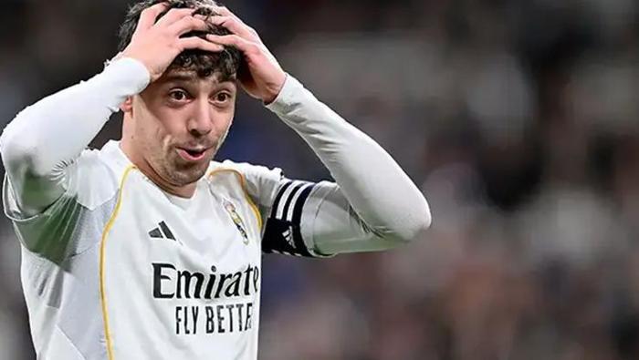 real madridde arbedenin bedeli agir oldu valverde ve tchouameninin cezalari resmen aciklandi 2 Cb2tYQSB