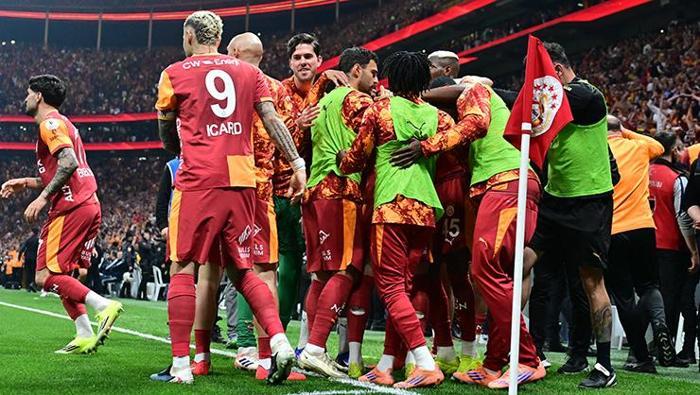 sampiyon paraya para demeyecek galatasarayin kasasina dev gelir 0