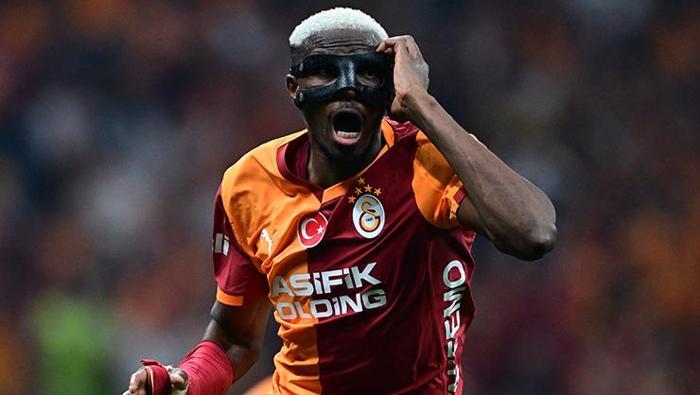 sampiyonluk sonrasi victor osimhenden gece yarisi fenerbahce gondermesi kutlama yapmayi bilmiyor 0 SFjEumbR