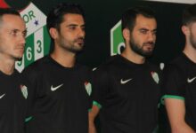 Son dakika spor haberleri: Bursaspor yeni transferlerini tanıttı 8 son dakika spor haberleri bursaspor yeni transferlerini tanitti Q28mj14Q