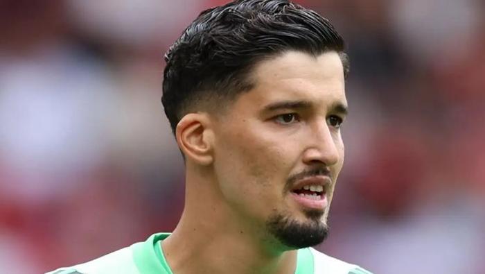 Tezler uygunca güçlendi! Altay Bayındır'ın bu imajı sonrası ortalık karıştı 2 tezler uygunca guclendi altay bayindirin bu imaji sonrasi ortalik karisti 0 njcH81QZ