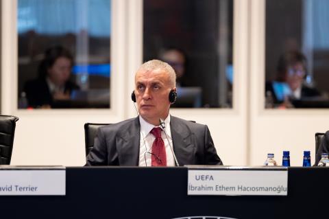 TFF Lideri Hacıosmanoğlu, UEFA Yönetim Kurulu Toplantısı'na Katıldı 3 tff lideri haciosmanoglu uefa yonetim kurulu toplantisina katildi 1 Nb8MyNFv