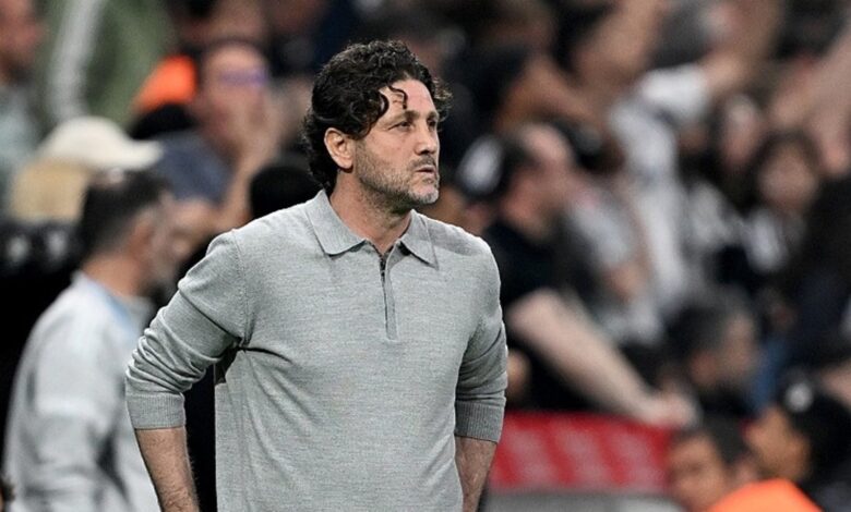 trabzonspor teknik yoneticisi fatih tekke besiktas taraftarina yakistiramadim NJlPvxrA