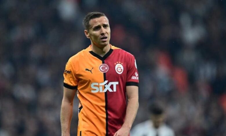transferde flas gelisme yildiz isim galatasaraya geri donmeyecek vcrcBDJN