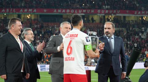 Trendyol Muhteşem Lig'e Yükselen Arca Çorum FK, Kupasını Aldı 4 trendyol muhtesem lige yukselen arca corum fk kupasini aldi 2 zZZrvE7M