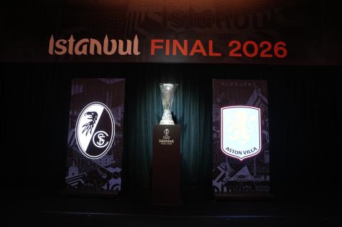 UEFA Avrupa Ligi Finali Gala Yemeği Düzenlendi 35 uefa avrupa ligi finali gala yemegi duzenlendi 33 iErhg1Ed