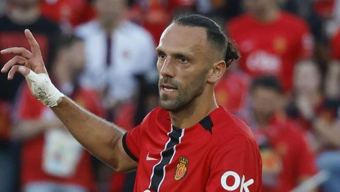 ve galatasaray transfer bombasini patlatiyor vedat muriqi listeye girdi okan buruk gorusme bile yapti 8F4ZEgE8