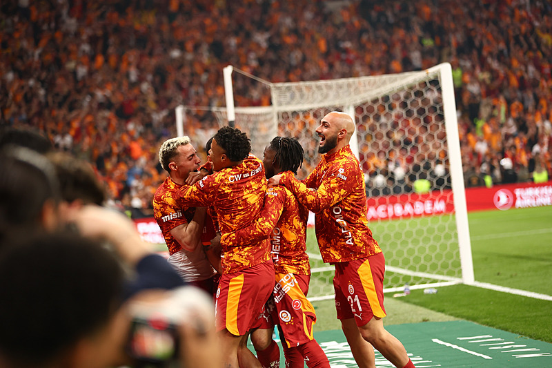 Ve Galatasaray'da ayrılık gerçekleşiyor! Süper Lig grubuna transfer oluyor 2 ve galatasarayda ayrilik gerceklesiyor super lig grubuna transfer oluyor 0 OUh8ppz6