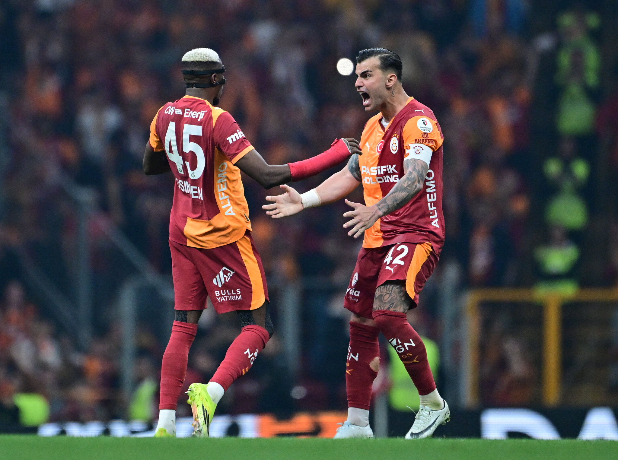 victor osimhen galatasaray rakibe cehennem bize cennet 2