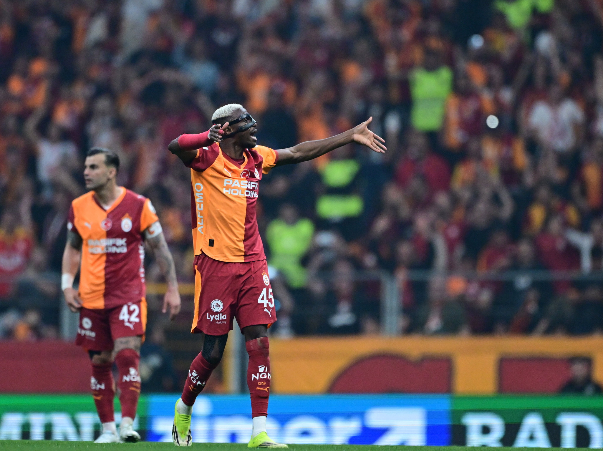 victor osimhen galatasaraydan ayrilirsa yerine o gelecek transferde flas haber 2 OZGFaL4X