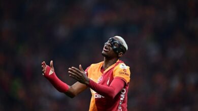 victor osimhenden abdullah yigitere tepki n97MBF7G