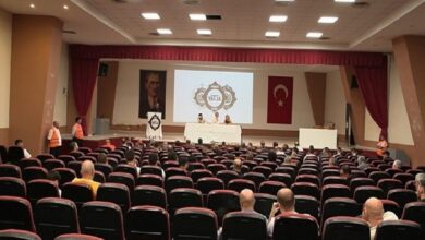 altayda kongre mechullugu suruyor G9uZX8mP