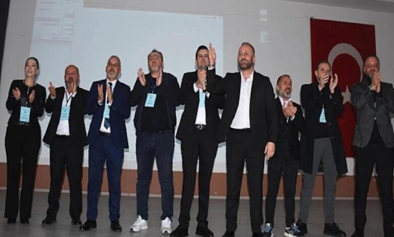 altayda kongre telasi suruyor LH9KTdpY