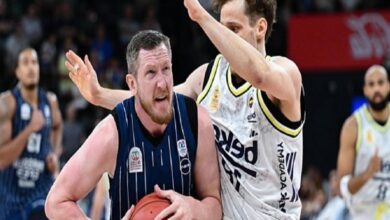 Anadolu Efes'te Rolands Smits ile yollar ayrıldı! 4 anadolu efeste rolands smits ile yollar ayrildi 7QjlwS7p