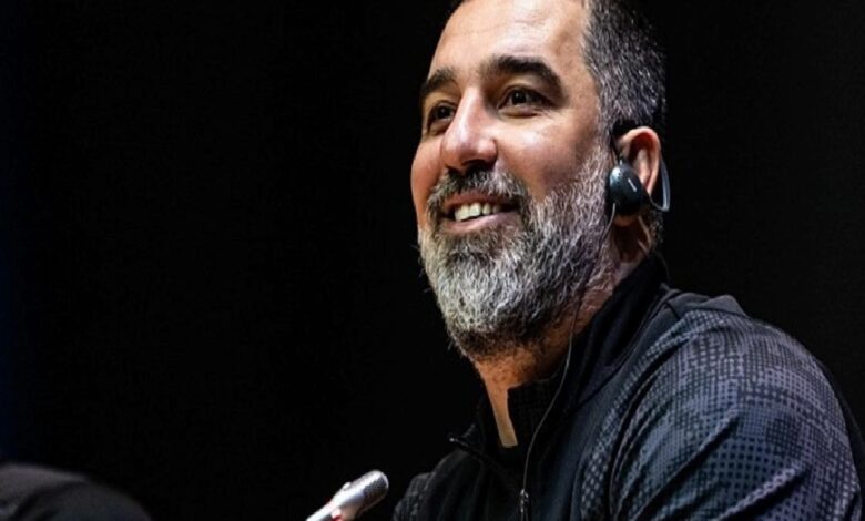 arda turan yilin hocasi 2UJd2LJa