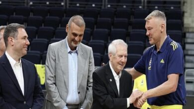 Aziz Yıldırım'dan final serisinin birinci maçı öncesinde Fenerbahçe Beko'ya ziyaret! 7 aziz yildirimdan final serisinin birinci maci oncesinde fenerbahce bekoya ziyaret GbrW3u4x