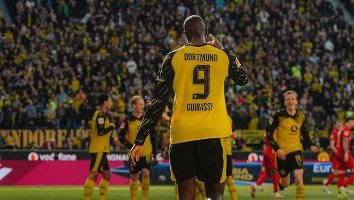 aziz yildirimdan galatasaraya transfer calimi yildiz ismi fenerbahce kapiyor 1 jTli8kHi