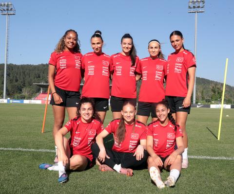 bayan a ulusal kadromuz kirlanda ve malta maclarinin hazirliklarina devam etti 3