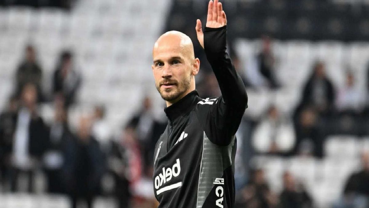 besiktastan ayrilacak mi vaclav cerny icin kesenin agzini actilar