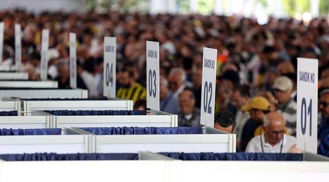 canli fenerbahcede secim gunu aziz yildirim ve hakan safi yarisiyor sandiklar acilmaya