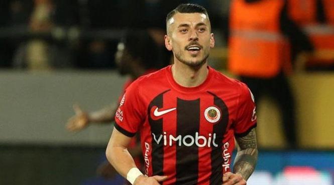 canli luis suarezde surec tamam fenerbahceye gol makinesi 1 HnrPYKOd